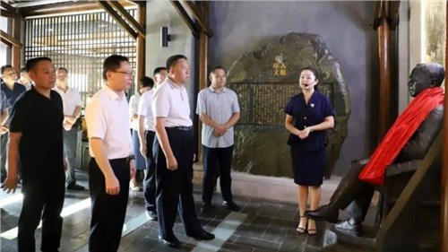 湖南省政協(xié)主席、黨組書記毛萬春一行來集團白沙溪茶廠考察調(diào)研